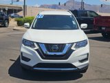 Used 2020 Nissan Rogue SV image 2