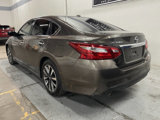 Used 2017 Nissan Altima 2.5 SV image 5