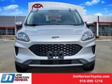 Used 2020 Ford Escape SE image 2