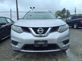 Used 2015 Nissan Rogue SV w/ SV Premium Package image 2
