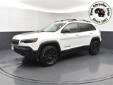 Used 2019 Jeep Cherokee Trailhawk w/ Comfort/Convenience Group image 3