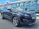 Used 2019 Lincoln MKC Reserve w/ MKC Climate Package image 2