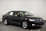 Used 2017 Volkswagen Passat 3.6 SEL Premium image 2