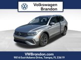 Used 2022 Volkswagen Tiguan SE image 1