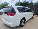 Used 2021 Chrysler Voyager Lxi image 5