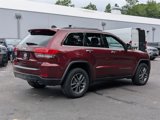 Used 2017 Jeep Grand Cherokee Limited image 3