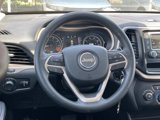Used 2014 Jeep Cherokee Sport image 3
