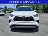 Used 2020 Toyota Highlander LE image 2