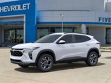 New 2025 Chevrolet Trax LT image 2