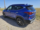 Used 2021 Kia Seltos SX w/ SX Sunroof Package image 2