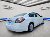 Used 2012 Nissan Altima 2.5 SL w/ 2.5SL Pkg image 6