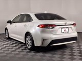 Used 2020 Toyota Corolla LE image 5