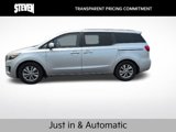 Used 2017 Kia Sedona LX w/ LX Essentials Premium Package image 3