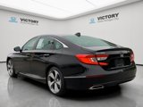 Used 2018 Honda Accord Touring image 4