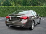 Used 2018 INFINITI Q70 Luxe image 3