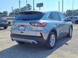 Used 2022 Ford Escape SE image 2