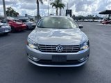 Used 2013 Volkswagen Passat TDI SEL Premium image 2