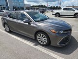Used 2023 Toyota Camry LE image 2