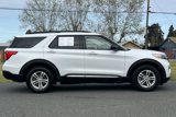 Used 2023 Ford Explorer XLT w/ Equipment Group 202A image 3