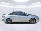 Used 2015 Toyota Camry XSE image 2
