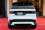 Certified 2024 Land Rover Discovery Dynamic SE image 3