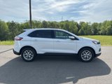 Used 2022 Ford Edge SEL image 2