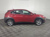 Used 2018 Hyundai Kona SE image 3