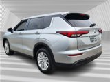 Used 2024 Mitsubishi Outlander ES image 6