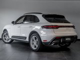 Certified 2024 Porsche Macan image 3