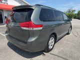 Used 2014 Toyota Sienna LE image 3