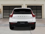 Used 2025 Volvo XC40 B5 Ultra w/ Climate Package image 5