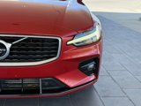Used 2019 Volvo S60 T5 R-Design image 4