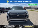 New 2025 Volkswagen Atlas Peak Edition SE image 2