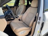 Certified 2025 Porsche Macan image 5