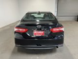 Used 2020 Toyota Camry LE image 4