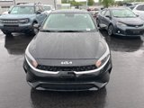 Used 2022 Kia Forte LXS image 3