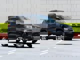 Used 2017 Volkswagen Tiguan S image 2