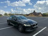 Used 2020 Volvo S60 T5 Momentum image 3