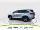 Used 2019 Toyota Highlander XLE image 6