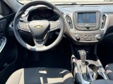 Used 2018 Chevrolet Malibu LT image 2