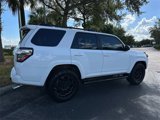 Used 2015 Toyota 4Runner SR5 image 3