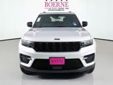 New 2025 Jeep Grand Cherokee Altitude image 2