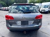 Used 2012 Volkswagen Touareg Sport image 6