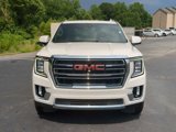 Used 2021 GMC Yukon SLT w/ SLT Premium Package image 3