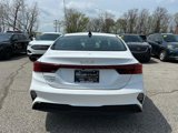 Used 2022 Kia Forte LXS image 4