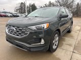 Used 2022 Ford Edge SEL w/ Convenience Package image 2