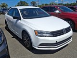 Used 2016 Volkswagen Jetta SE image 3