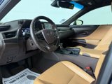 Certified 2021 Lexus ES 300h w/ Premium Package image 5