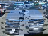 Used 2022 Volkswagen Jetta SE image 2