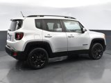 Used 2018 Jeep Renegade Altitude image 4